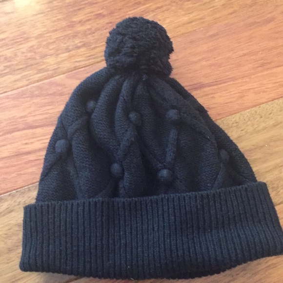 Juicy Couture Accessories - Juicy Couture beanie!